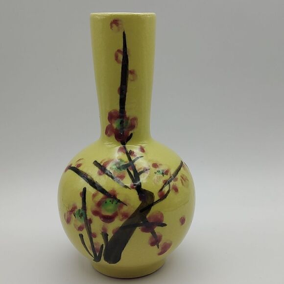 Vintage Hand Painted Yellow Asian Floral Bud Vase - Picture 1 of 8